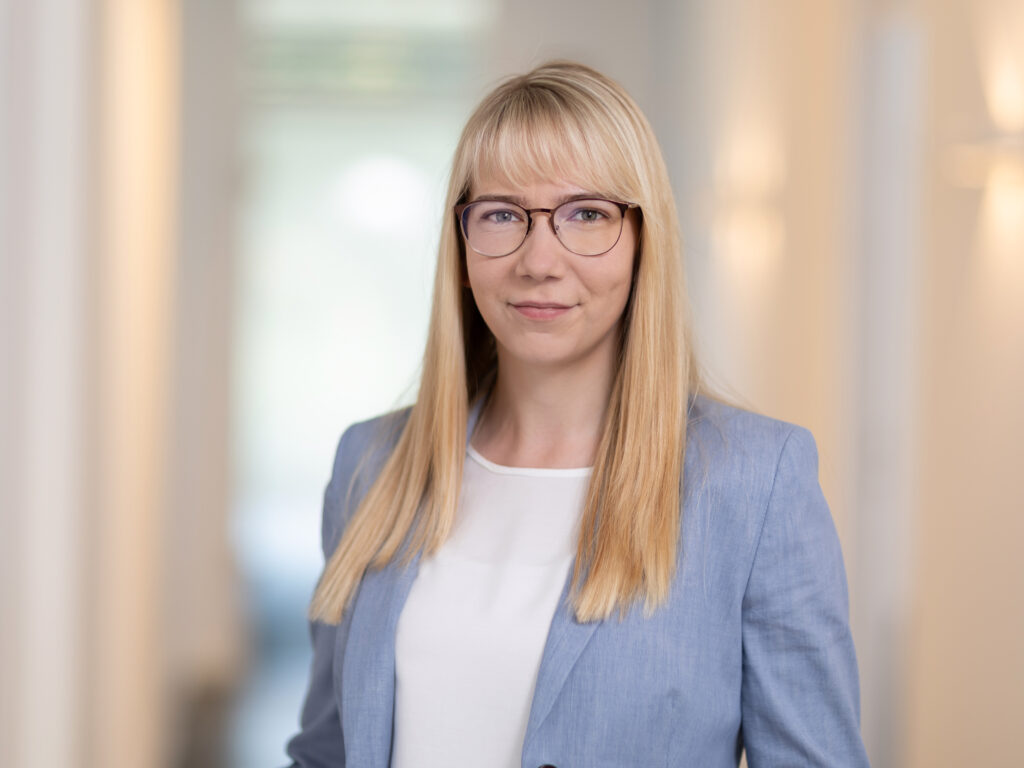 Portrait-Foto von Stephanie Wolber